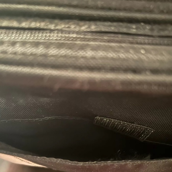 Init Shoulder Bag For iPad Notebook Electronics And Books VGC - Picture 4 of 9